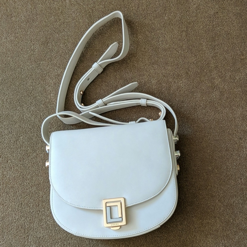 Crossbody purse